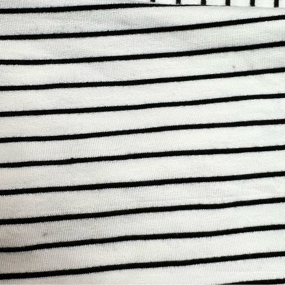 Mello Day black & white striped top size Small - Picture 11 of 11